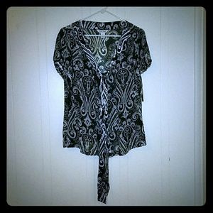 Black/White Floral Top